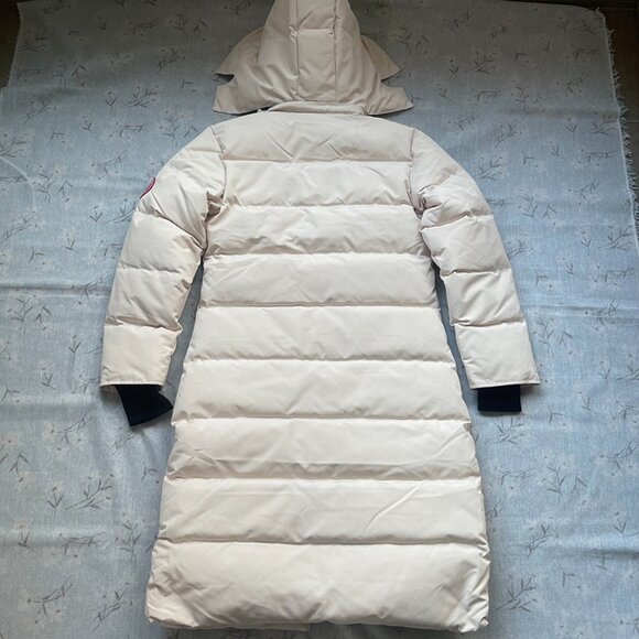 Canada Goose Long Parka Coat in White - Picture 14 of 15